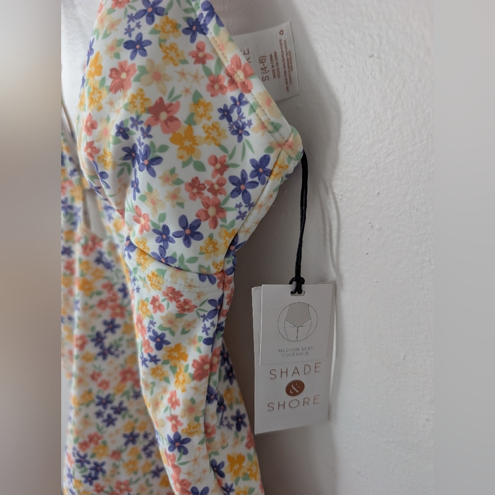 Shade & Shore‎ Spring Summer Floral Women's One Piece Swim Suit Size S NWT - Picture 2 of 4